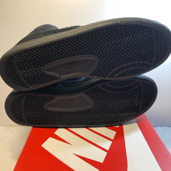 Nike TERMINATOR HIGH HIKING BOOT TRIPLE BLACK Men’s 9.5 Women’s 11 New - Picture 13 of 15